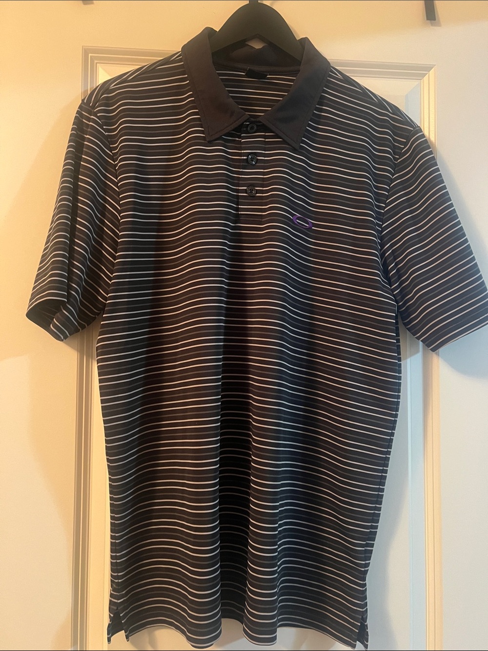 Men's OAKLEY Black Striped Polo Shirt - Classic Casual